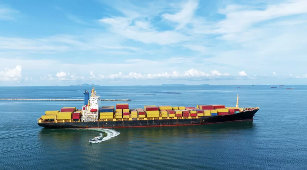 transport international de containers maritimes