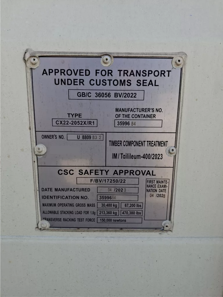 Plaque CSC container